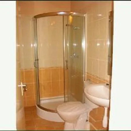 Orgona شقة فندقية 3*