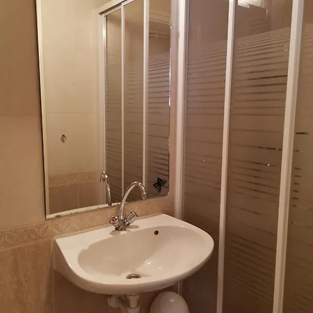 Lägenhetshotell Orgona 3*